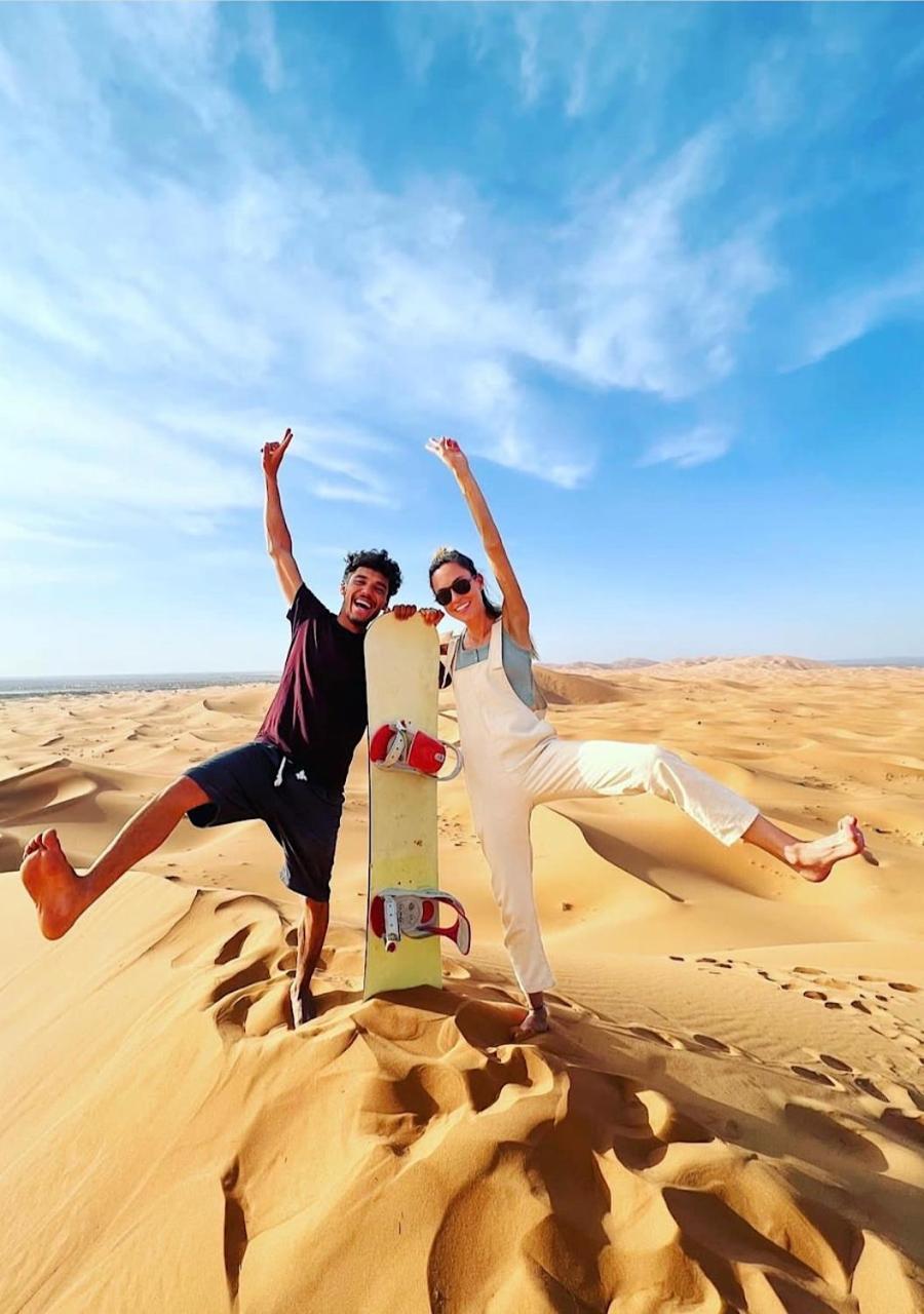 Готель Merzouga Delightful Camp Екстер'єр фото