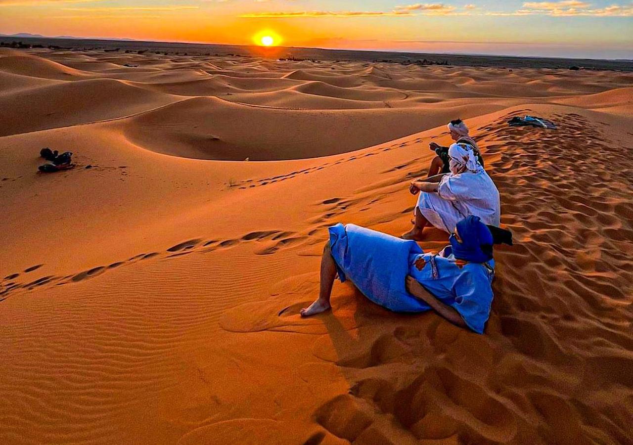 Готель Merzouga Delightful Camp Екстер'єр фото